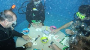underwater-poker