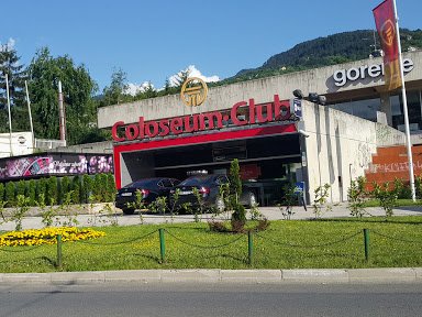 Coloseum Club from the outside