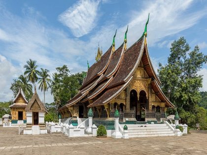 laos poker