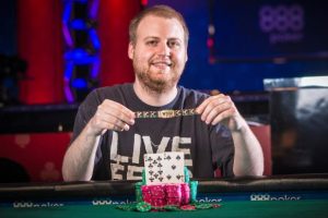 Joe McKeehen Wins Event 38 2017 WSOP EV38 Day 3 Amato DA65044