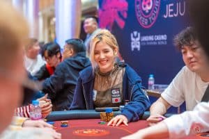 Nana Nakamura leads RDPT Day 1D